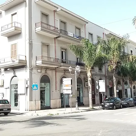 Leonardo Guest house