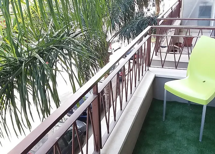 Konukevi Leonardo Brindisi